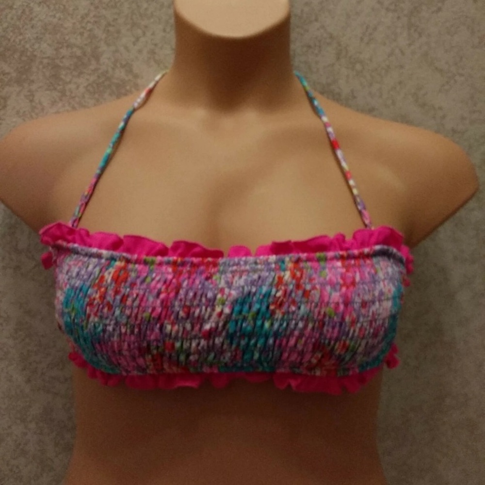 Victoria's Secret Multicolor Ruffled Bikini - Picture 7 of 12